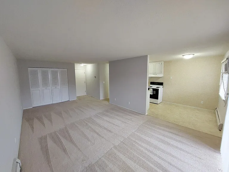 Charlton Place — Photo 45