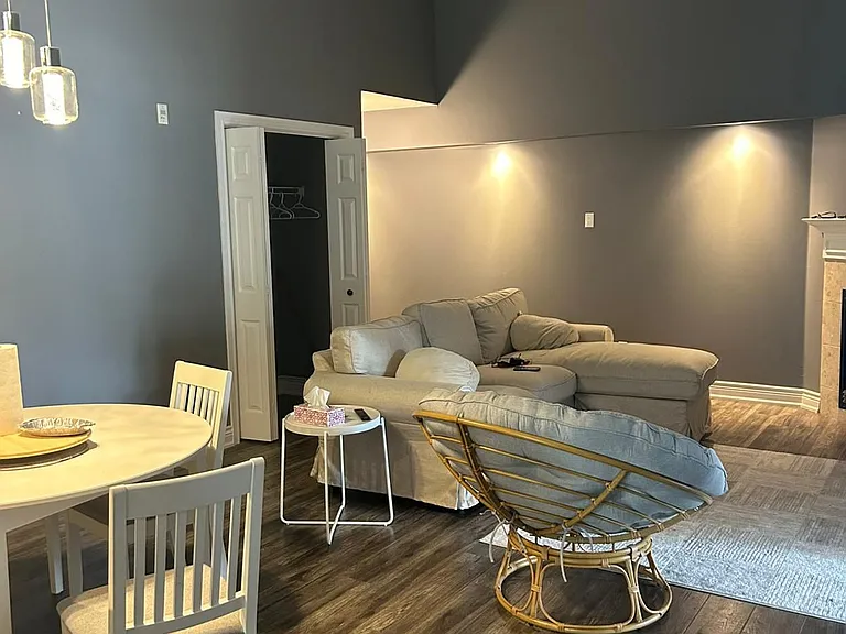 1470 Bishops Gate #401 — Photo 5
