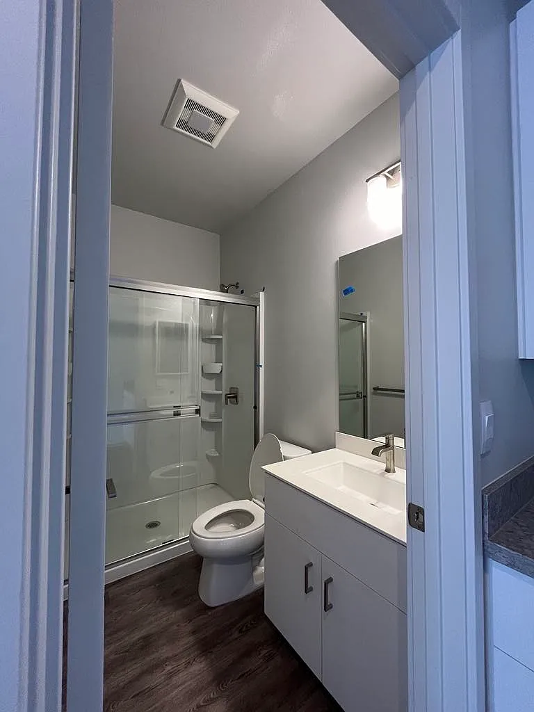 Studio, 513 sqft, $2,200 — Photo 4