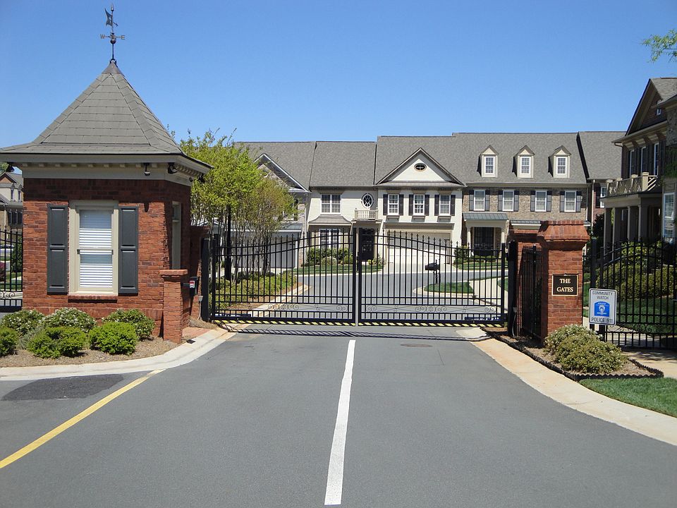 Gates of Bridgehampton