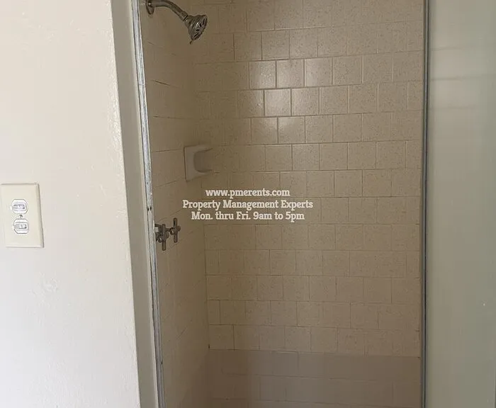 44 E Alder St — Photo 12