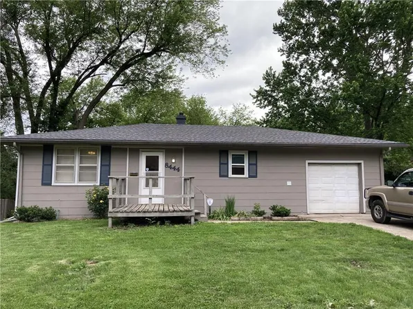 8444 Wayne Ave, Kansas City, MO 64131