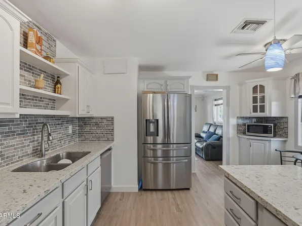3640 N 21ST Avenue, Phoenix, AZ 85015
