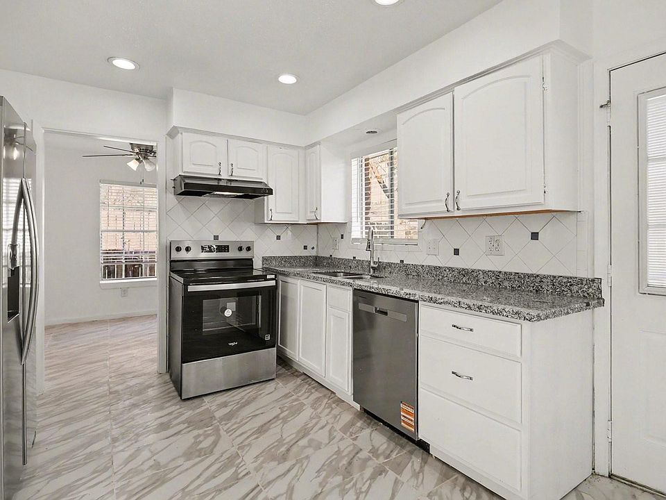 1st image of 11219 Sagehill Dr