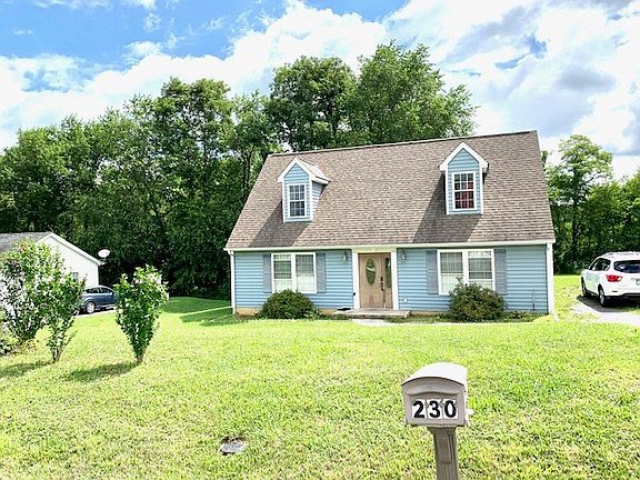 3rd image of 230 Deerfield Ln