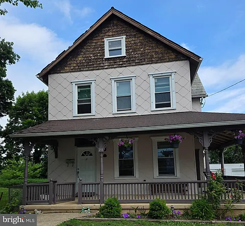23 Knox Ave Photo 1