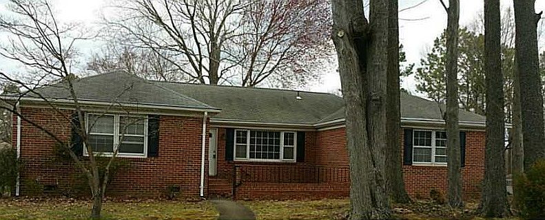 1st image of 217 Clipper Dr