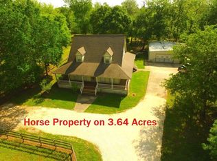 411 County Road 28, Angleton, TX 77515