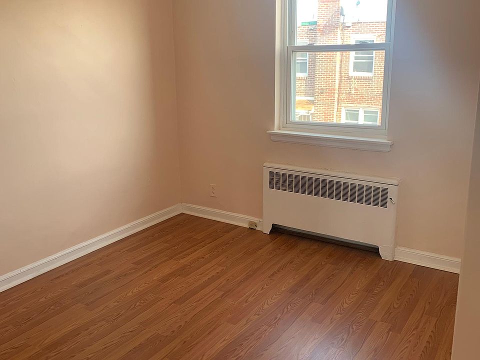 1st image of 6931 Oakland St