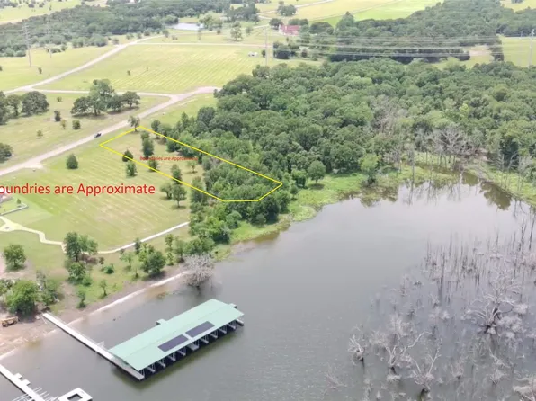 285 Shoreline Dr #S9-0103, Dodd City, TX 75438