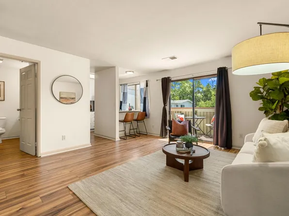 2520 Walters Way APT 10, Concord, CA 94520