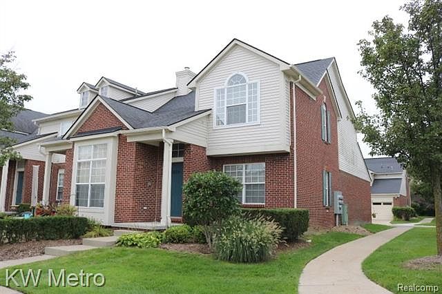 1st image of 32204 Alexa Dr #1