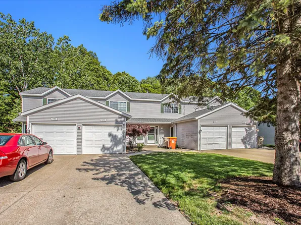 4098 Woodrush Ln NW, Comstock Park, MI 49321