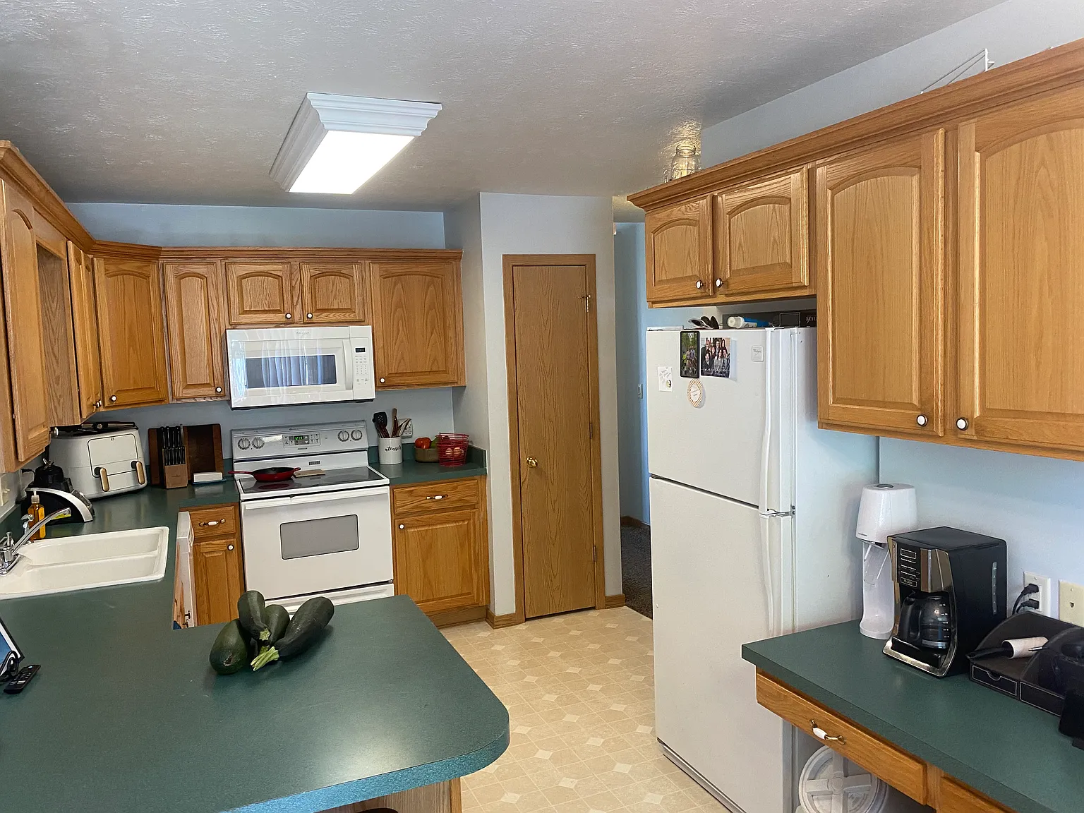 2134 E Dodge Street — Photo 3