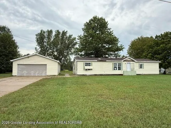 12556 Roosevelt Rd, Saginaw, MI 48609