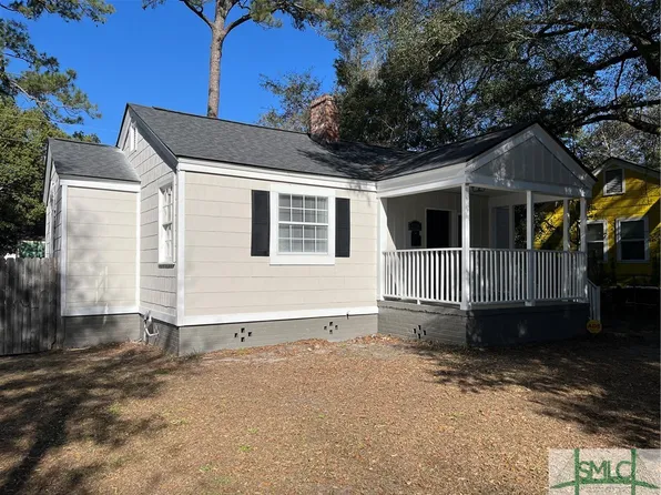 2136 Greenwood Street, Savannah, GA 31404