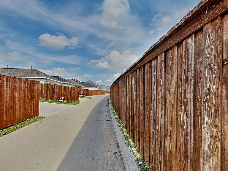 6721 Lake Overlook Dr — Photo 21