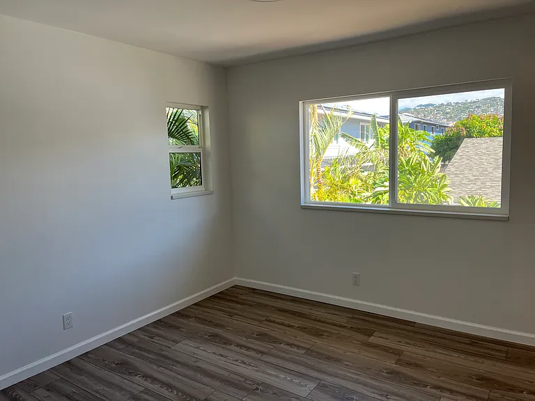 838 18th Ave — Photo 25