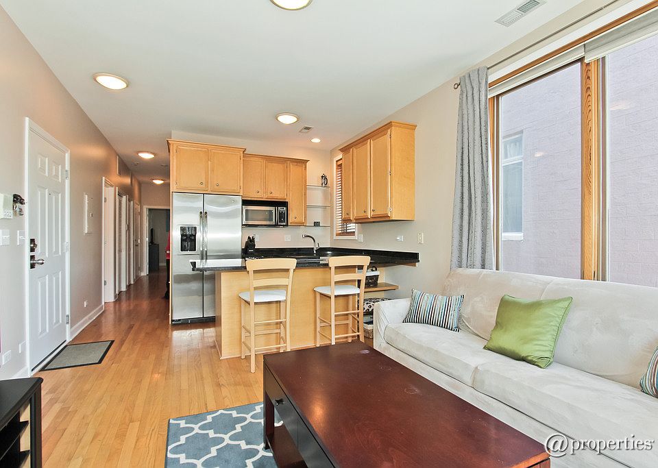 Kitchen/Living Room