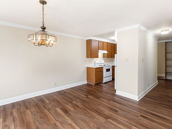4th image of 925 Irving St #998RC