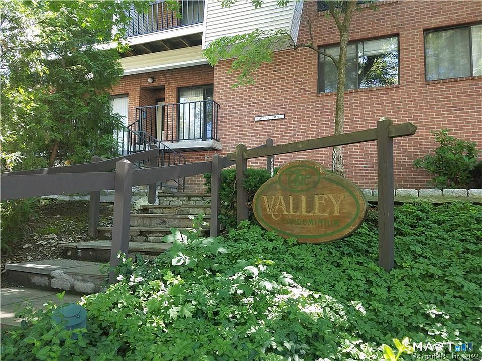 1st image of 1 Valley Road #207