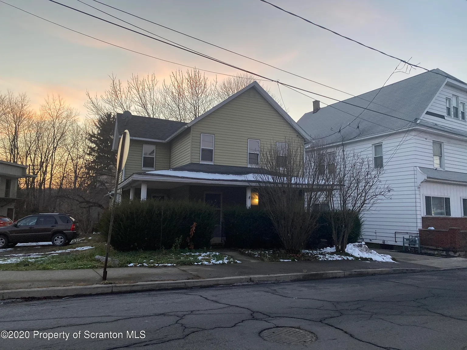 102 Church St photo 1