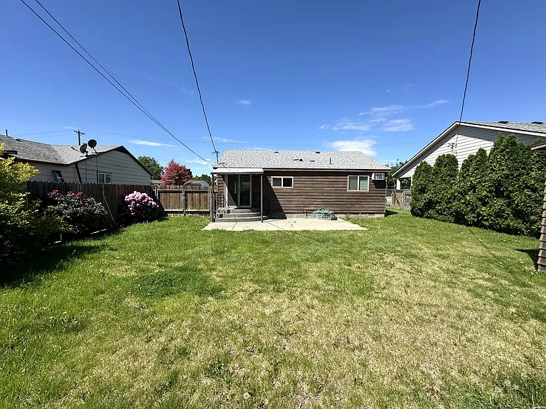 810 Wright Ave — Photo 14