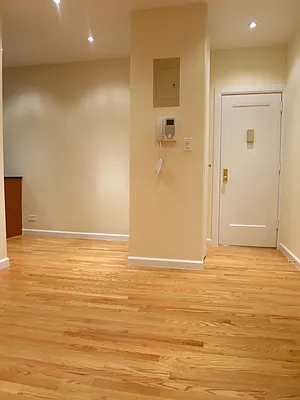 Rented by City & Suburban | media 18