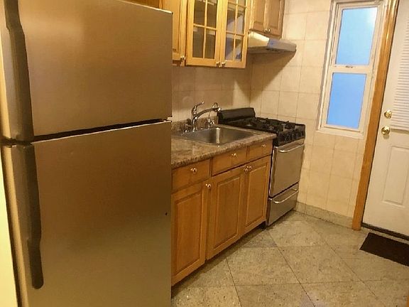 5th image of 25-83 37th St #1C