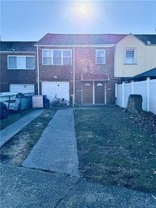 8 Zeck Ct, Staten Island, NY, 10314