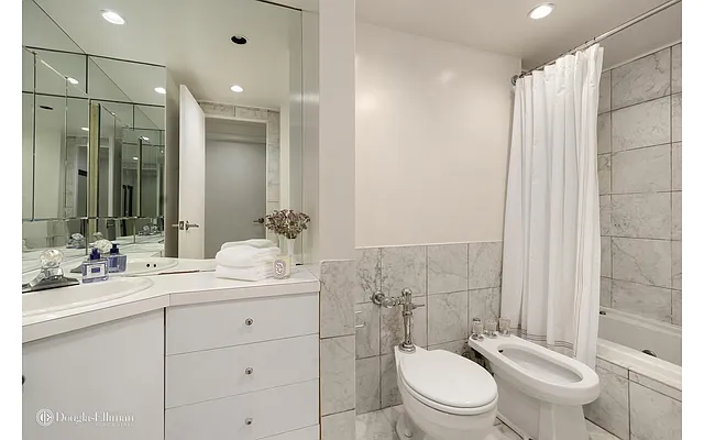 Sold by Douglas Elliman | media 10