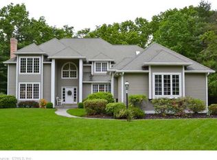 92 Pierce Blvd, Windsor, CT 06095