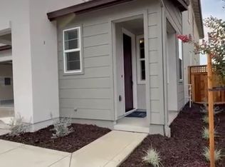 17021 Aldergrove Ct, Lathrop, CA 95330