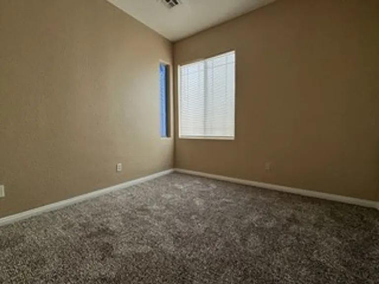 6516 Raven Hall St — Photo 6