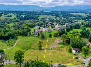 4062 Sevierville Rd, Maryville, TN 37804