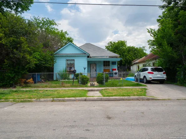 2413 MONTEREY ST, San Antonio, TX 78207