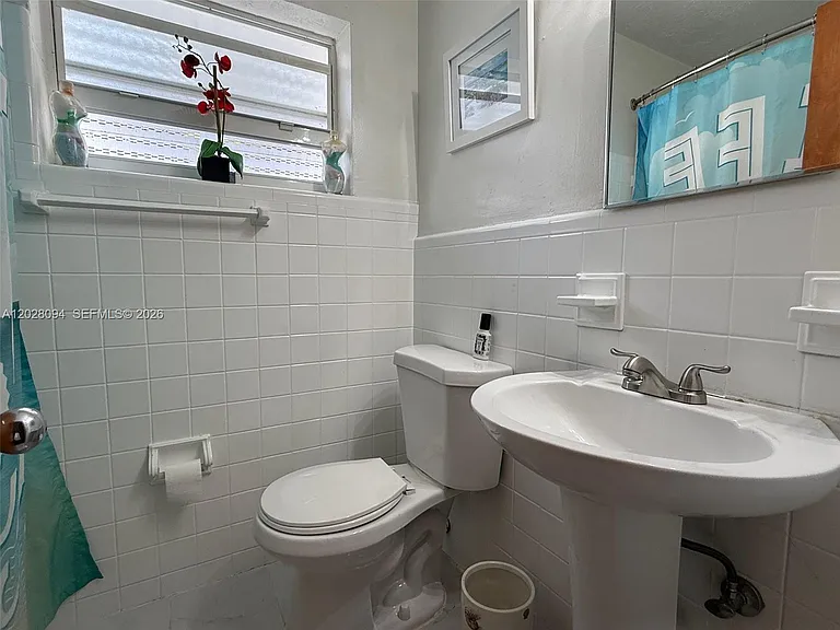 1544 NW 4th Ave — Photo 10