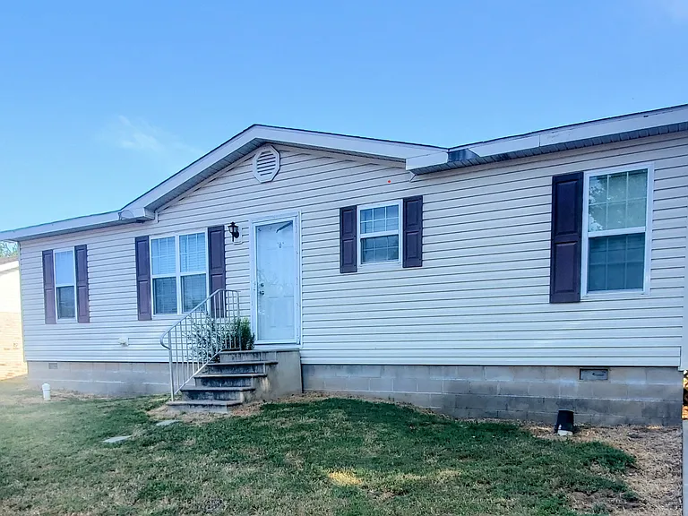 Sunset Ridge Dr — Photo 1