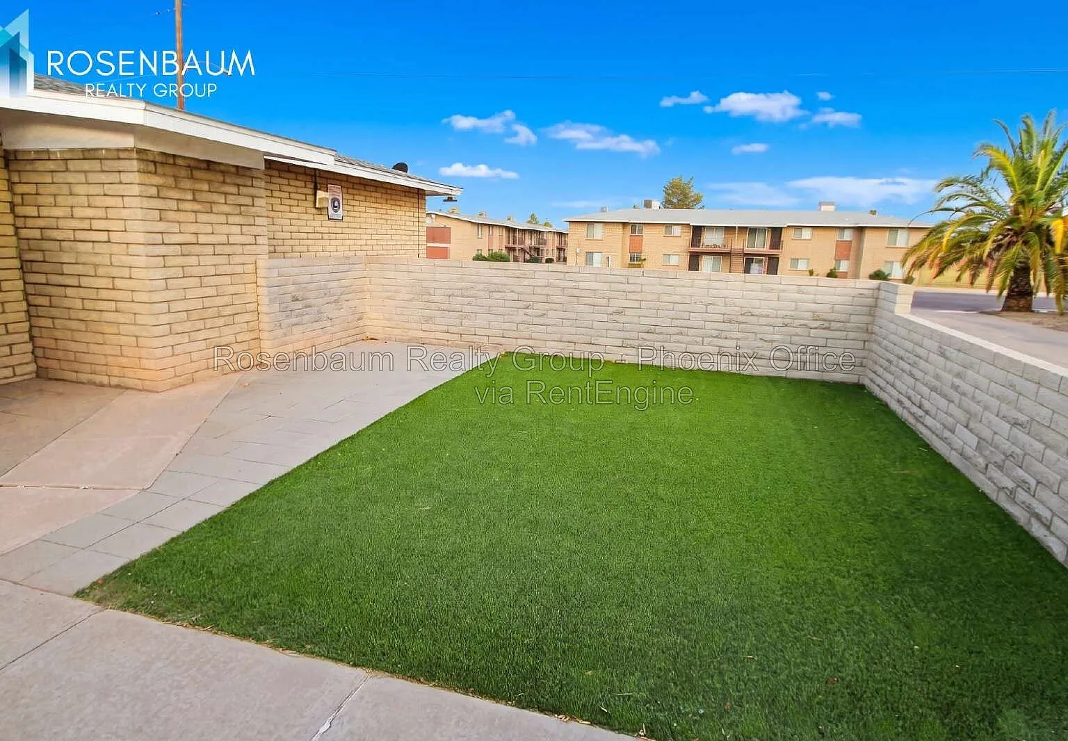 2 bed, 1.5 bath, 1026 sqft, $1,195 — Photo 2