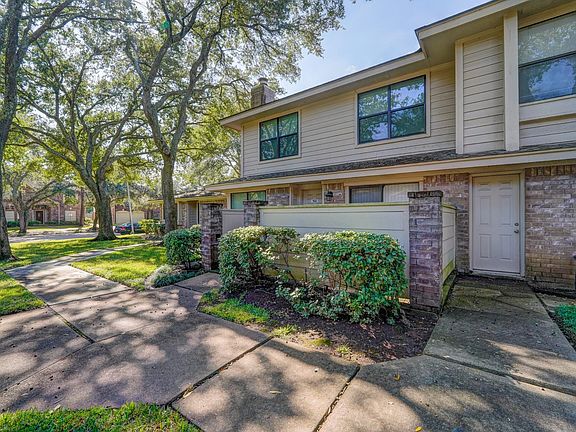 4th image of 2711 Grants Lake Blvd APT 152