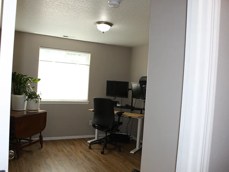 2238 NE Arapahoe Ct — Photo 18