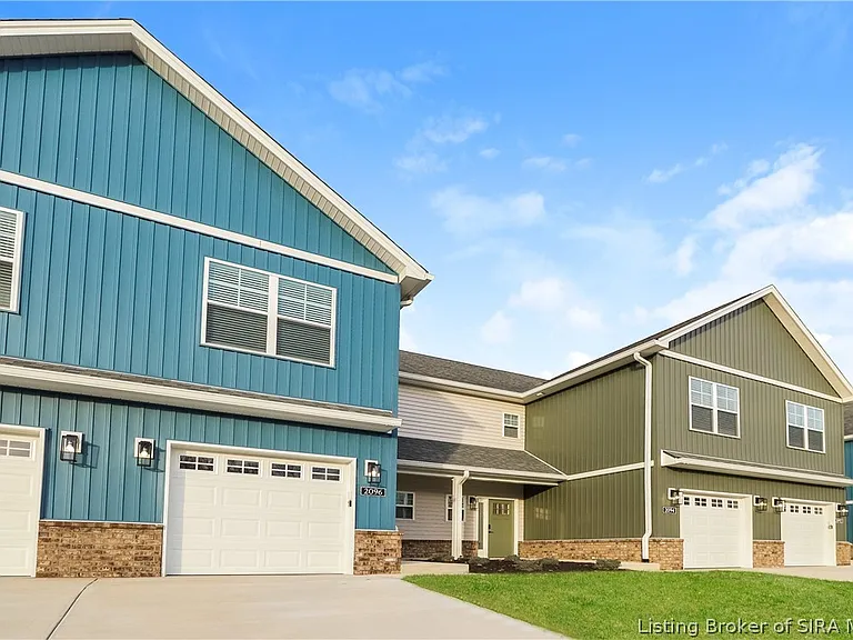 2096 Steamboat Way — Photo 3