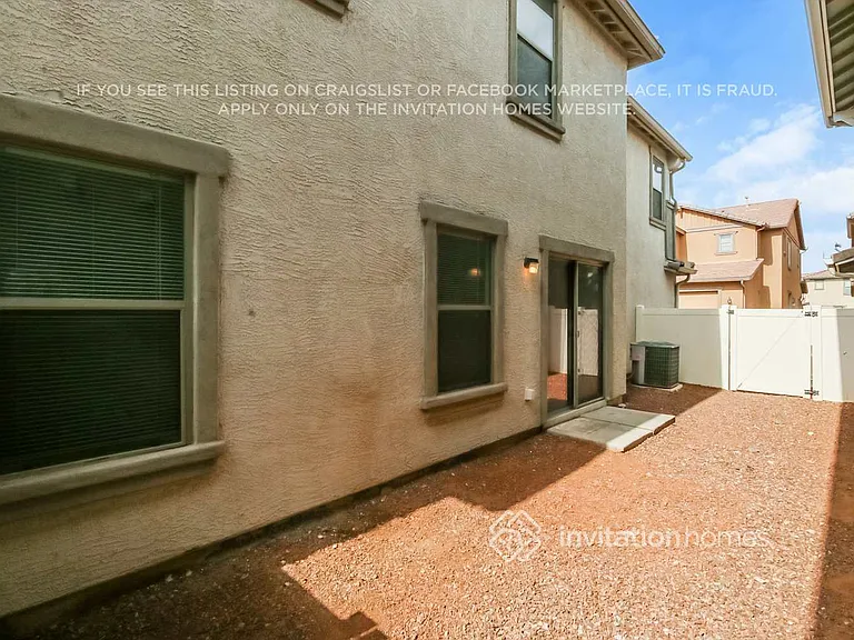 3839 E Kent Ave — Photo 16