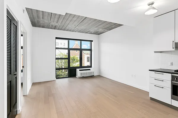 Rented by Compass | media 13