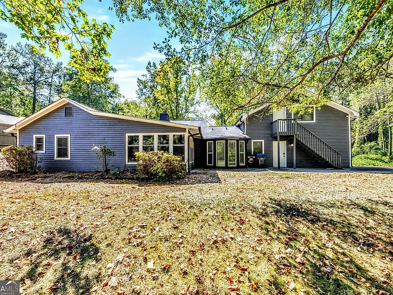 527 Charing Cross Dr — Photo 12