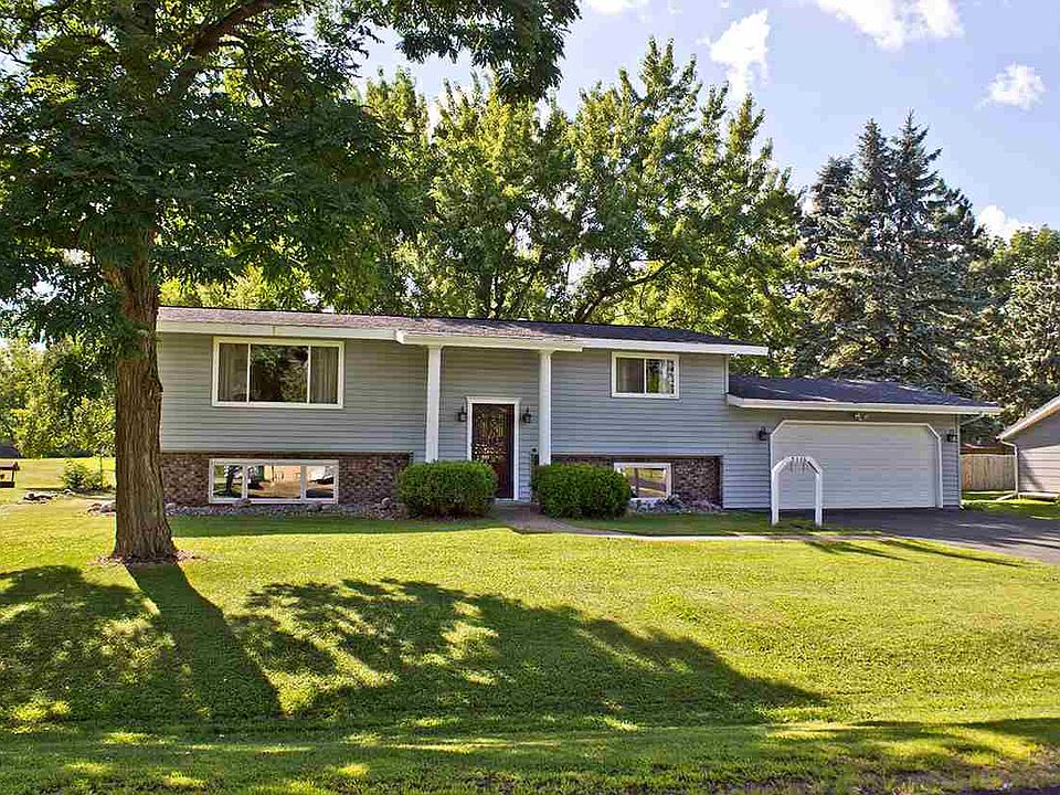 1st image of 3006 Heron Ave