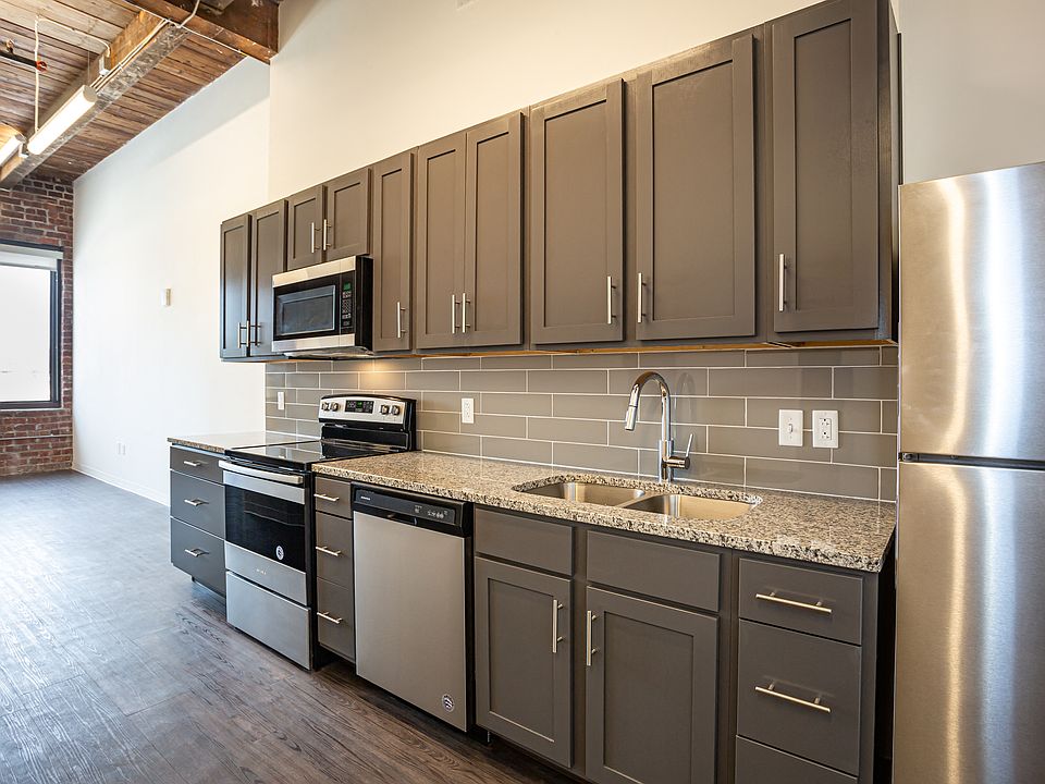 Leavenworth - Station Lofts - 1100 N 2nd St Leavenworth KS | Zillow