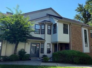 2614 Lighthouse Ln, Parlin, NJ 08859