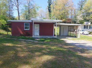 156 Northwestern Ave, Oak Ridge, TN 37830