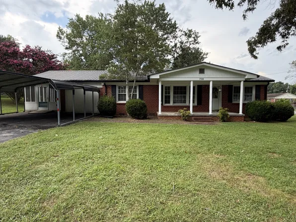 708 Cadillac Ln, McMinnville, TN 37110